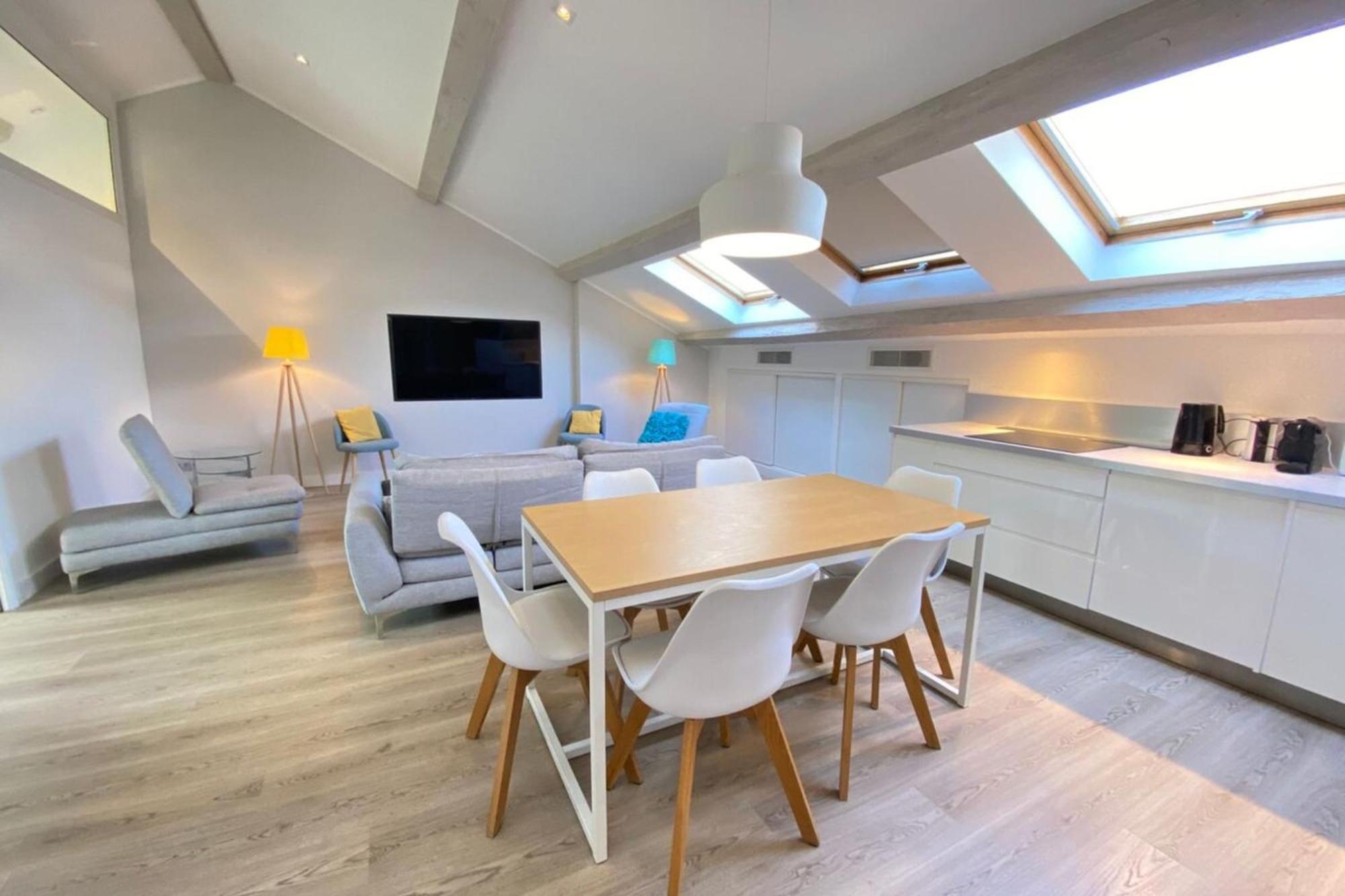 Modern & Bright 4-Room Apartment In Cannes Banane Exterior photo